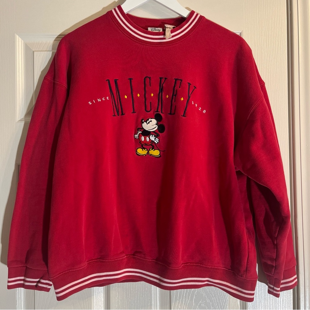 Vintage Disney Store Mickey Mouse Sweatshirt L Embroidered Red Since 1928 Retro